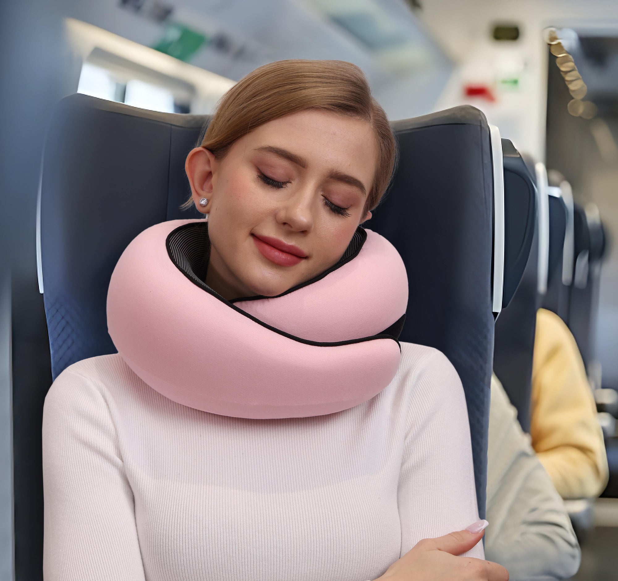 Ergonomic Travel Neck Pillow | Compact & Comfortable Support 1